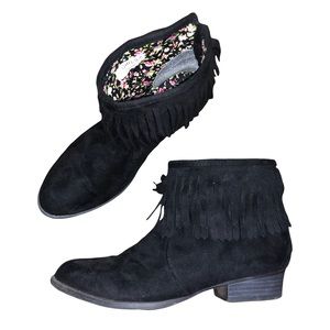 Report Kristie Girls Fringe Faux Suede Black Boots